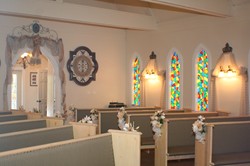 Smoky Mountain Wedding Packages at the Pigeon Forge Wedding Chapel.