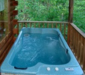 Pigeon Forge cabin with a Hot Tub.